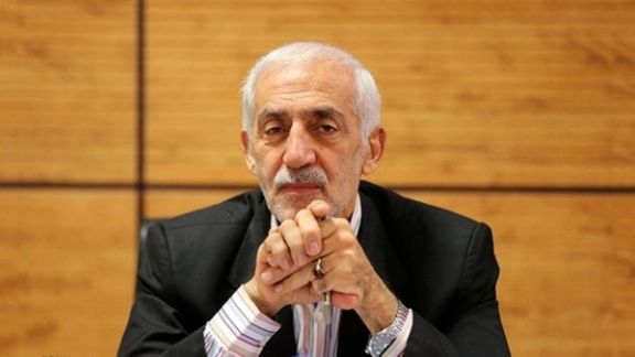 انتقاد محمد دادکان از مهدی چمران: پیکر فرامرز ظلی باید ۵ روز روی زمین بماند؟ افسوس!