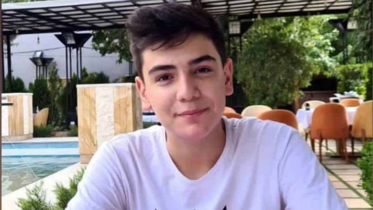 خانواده آدینه‌زاده در واکنش به مختومه شدن پرونده: یگان ویژه قاتل فرزندمان است