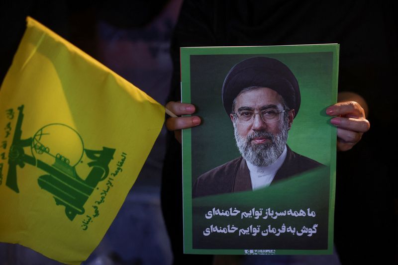 میدل‌ایست فوروم: تغییر جمهوری اسلامی به شکستن ائتلاف حاکم بر محور سپاه نیاز دارد