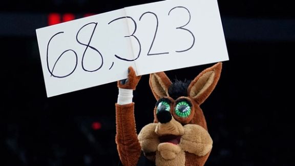 رکورد جدید تماشاگر در تاریخ ان بی ای