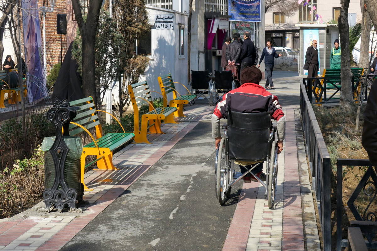 مقام انجمن نابینایان: مستمری معلولان برای یک ماه سنگک خریدن هم کافی نیست
