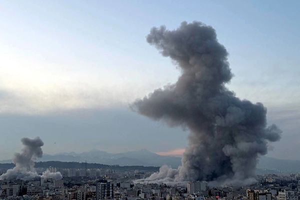 مناطق مختلف تهران و کرج صبح چهارشنبه شاهد انفجارهای مهیب بود