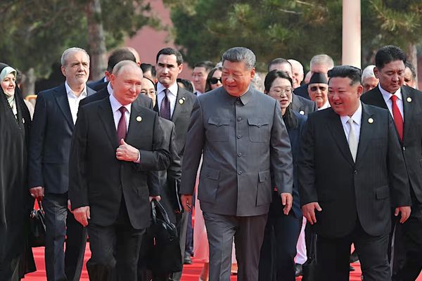 الاتحاد الأوروبي: الصين وروسيا وكوريا الشمالية وإيران "تحالف استبدادي" يتحدى العالم