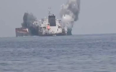 حوثیهای مورد حمایت جمهوری اسلامی مسئولیت حمله به یک کشتی با پرچم هلند را بر عهده گرفتند