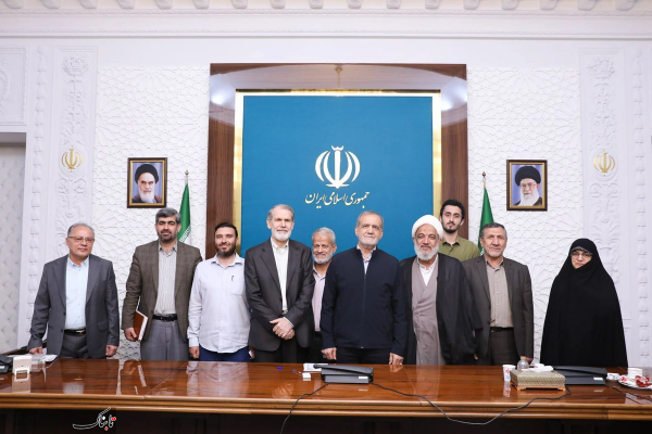 Calls grow in Tehran to defuse rifts as war and unrest loom