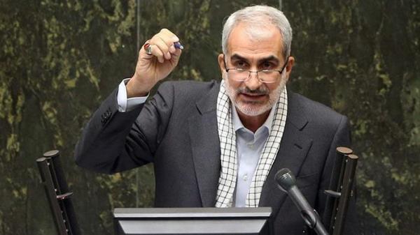 تغییر محتوای ۲۰۰ کتاب درسی برای اجرای فرمان علی خامنه‌ای