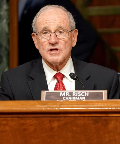 سيناتور أميركي: اضطهاد النظام الإيراني للأقليات الدينية غير مقبول