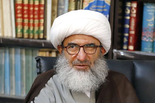 مدرس حوزه علمیه قم در واکنش به تهدیدهای ترامپ، خواستار قتل او شد