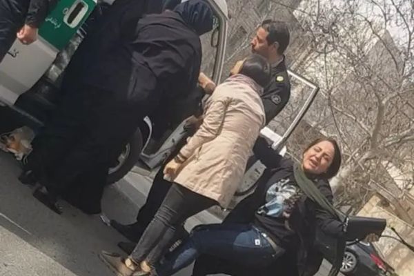 Iran Intensifies Crackdown on Hijab Removal, Targets Young Women