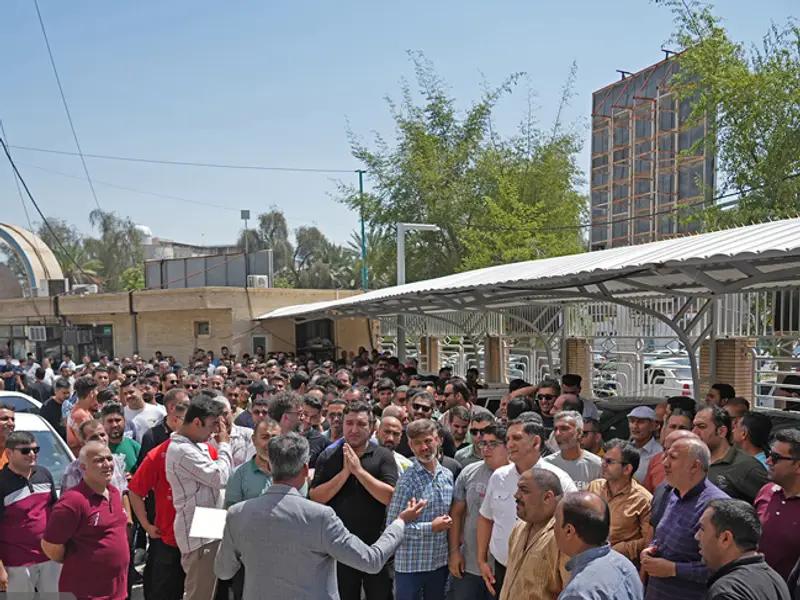 Bandar Abbas Merchants Protest Increased Value-Added Tax

