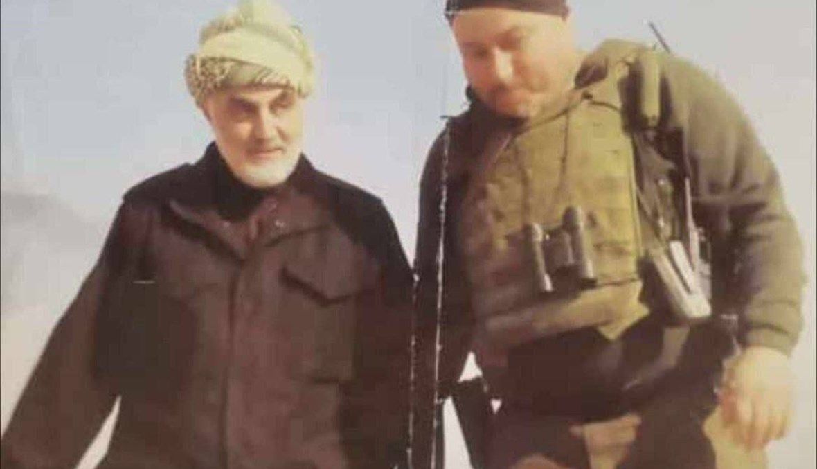 احمد وهبی در کنار قاسم سلیمانی