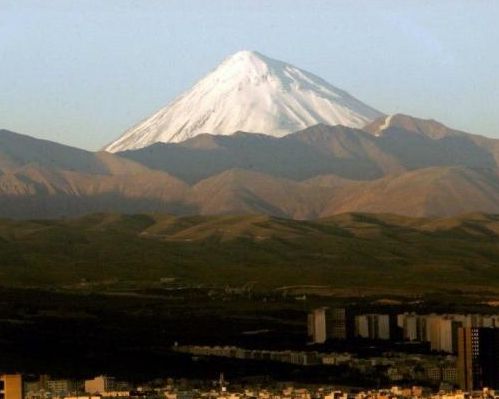 رییس سازمان زمینشناسی مازندران فعال شدن آتشفشان دماوند را تکذیب کرد