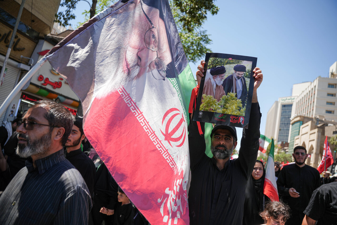 مجتبی خامنه‌ای: آزادگان جهان ماموریت انتقام را انجام خواهند داد