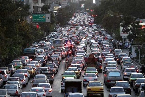7 ملايين سيارة متهالكة في إيران و80% من أسطول النقل غير صالح للاستخدام