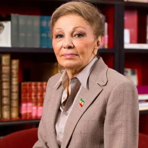 شهبانو فرح پهلوی: نیروهای مسلح نباید سرنوشت خود را با سرنوشت قاتلان گره بزنند