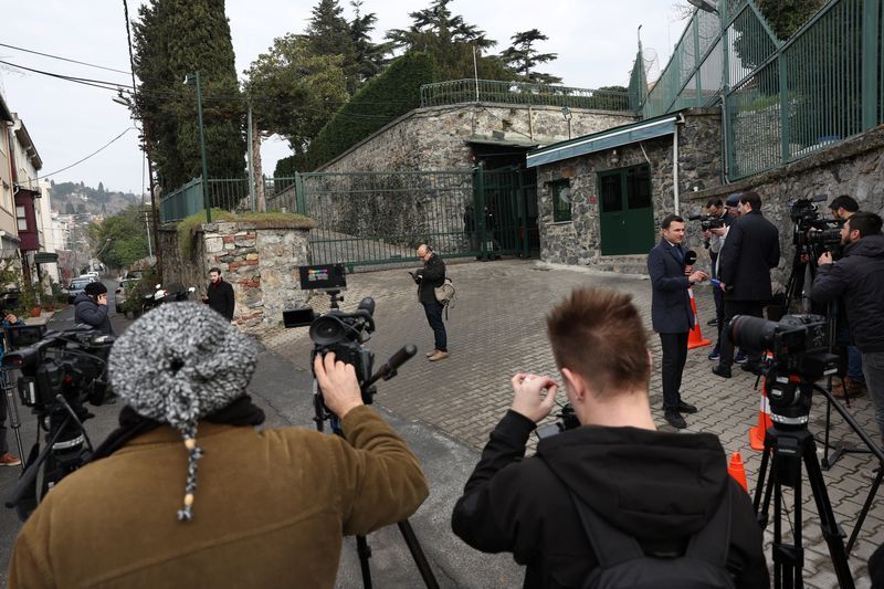 پس از روسیه، آمریکا نیز مذاکرات هیئت‌های دیپلماتیک دو کشور در استانبول را سازنده خواند