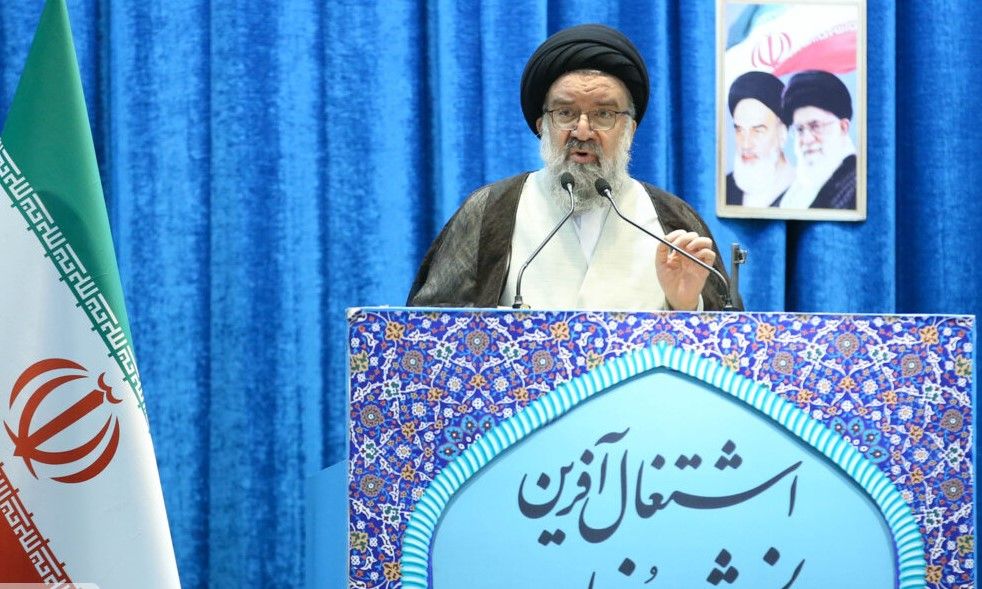 خطيب جمعة طهران: سنواصل التخصيب داخل إيران رغمًا عن أنوف الأعداء