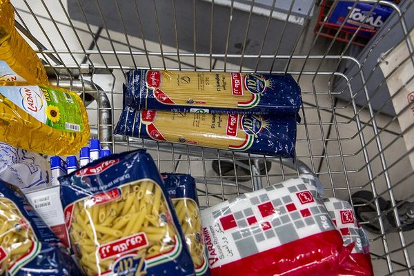 پزشکیان میگوید مبلغ کالابرگ، «متناسب با نرخ تورم اصلاح» میشود