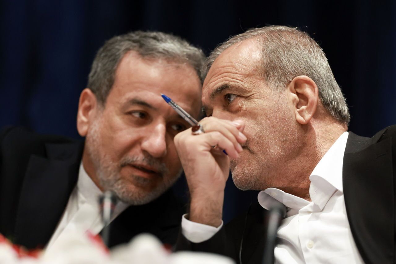 عراقچی: ایران هنوز هیچ پیام مشخصی از دولت ترامپ دریافت نکرده است