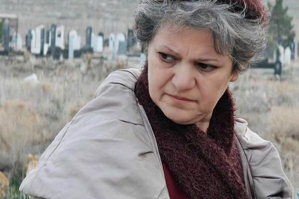 گزینگ قاضی، نویسنده و فعال مدنی کرد، بازداشت و به مکان نامعلومی منتقل شد