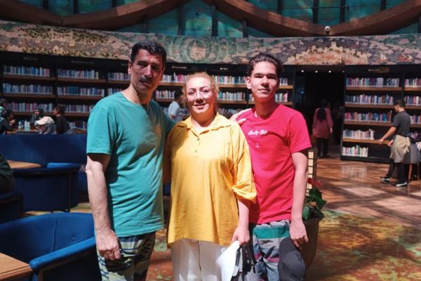 مقتل ثلاثة أفراد من عائلة واحدة برصاص قوات النظام الإيراني في مدينة "كرج"