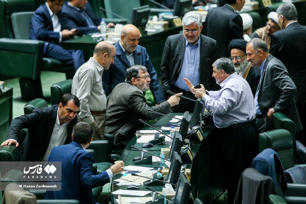Political infighting festers as Tehran sidesteps urgent issues