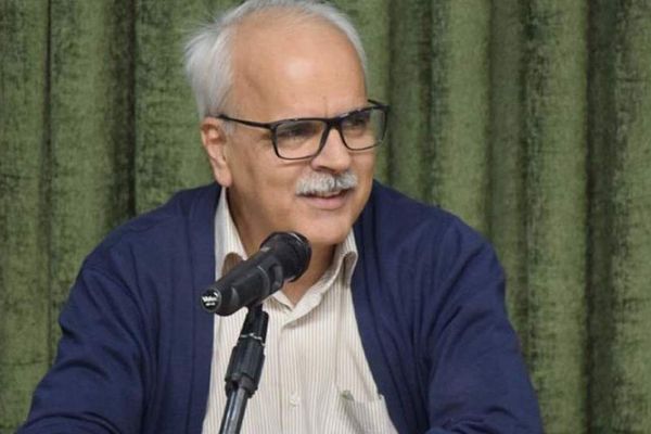 Iranian Political Prisoners Condemn Sentencing Of Peer To Exile