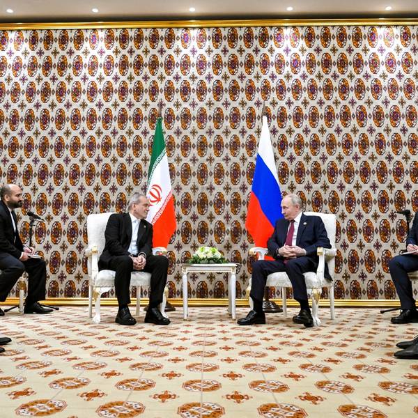 Iran, Russia meet at rare Turkmenistan peace forum